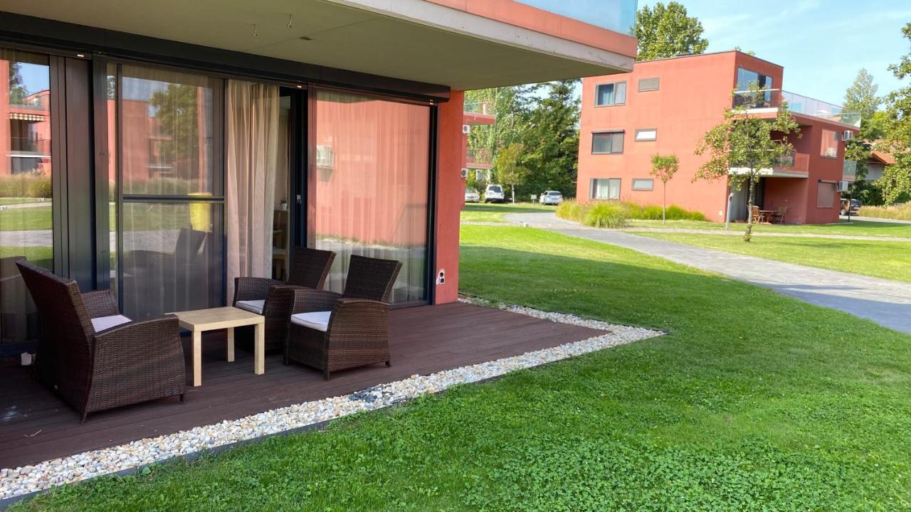 Prime Apartmans Балатонлеле Екстериор снимка