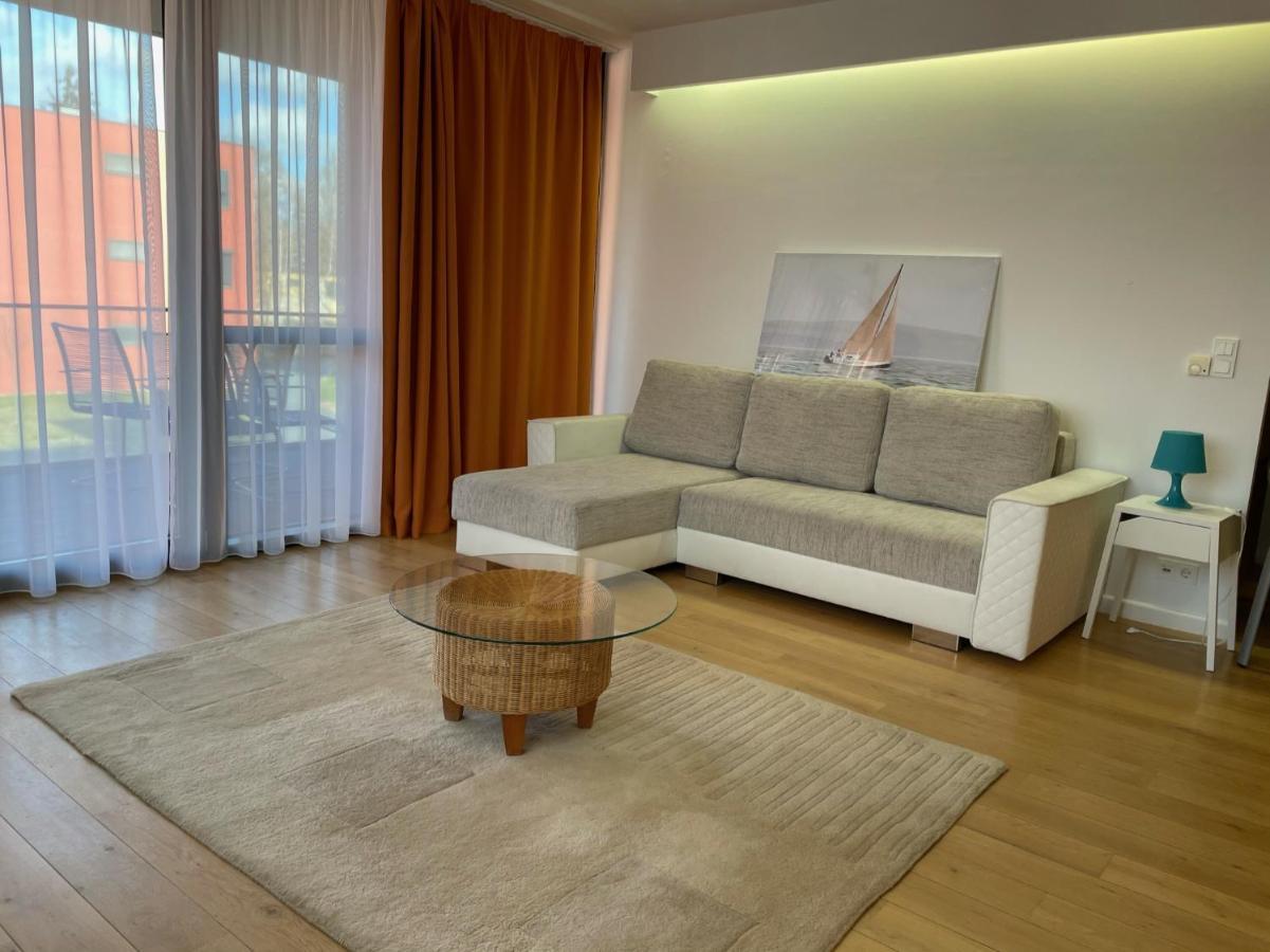 Prime Apartmans Балатонлеле Екстериор снимка
